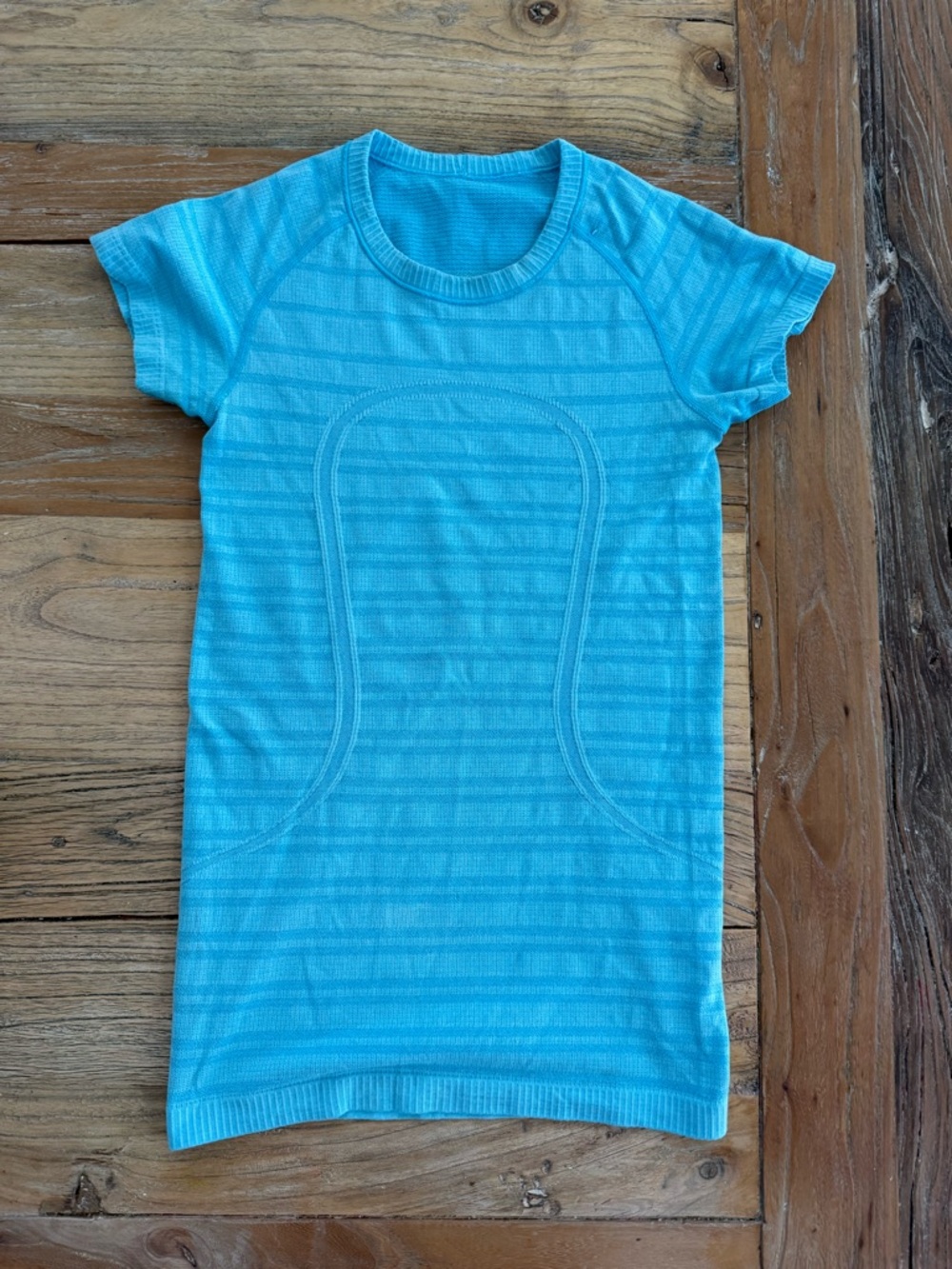 lululemon athletica Short Sleeve Tech Tee in Aqua Blue